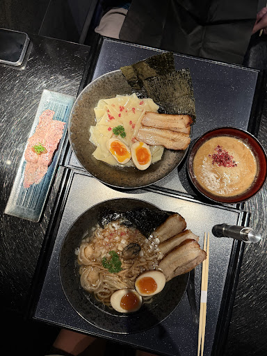 Review photo 6 of 9