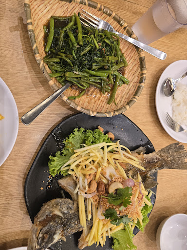 Review photo 6 of 6